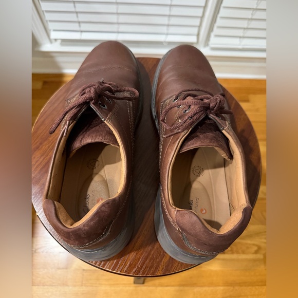 Clarks Men\'s Dark Brown Leather Oxfords! Size 11! Best Offer Accepted! ? main image 4